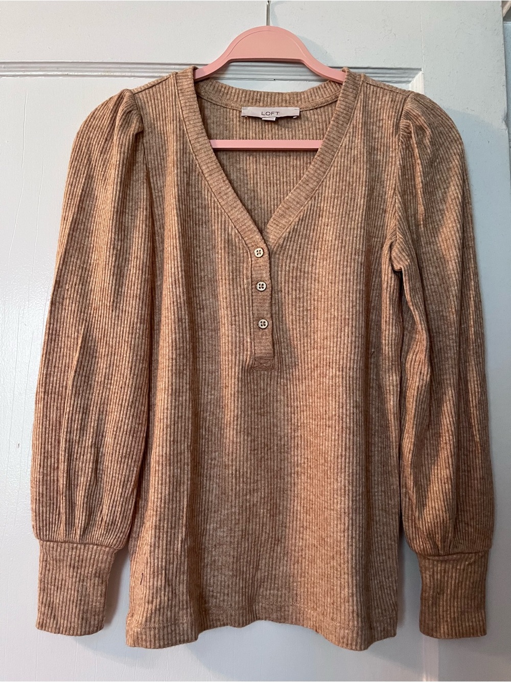 LOFT Camel Ribbed Henley with Puff Long Sleeves